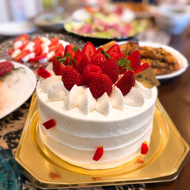 誕生日会に華やかホールケーキをいただきます By ゆうしの パティスリー モンシェール 阪急大井食品館店 大井町 スイーツ その他 食べログ 誕生日会に華やかホールケーキをいただきます By ゆうしの パティスリー モンシェール 阪急大井食品館店 大井町 スイーツ その他 食べログ
