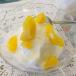 ロイヤルグリーン レストランアンドバー - ココナッツアイスクリーム