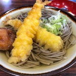 山侊 - 天ぷらそば 900円。