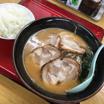 くるまやラーメン - 味噌チャーシュー 半麺 水曜100円引 760円