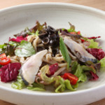 〆サバとブラックオリーブの冷製うどん（冷）