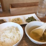 Bistro四川食堂 - 