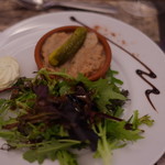La Table des Fouées - 前菜のグリーンサラダ　だけどリエットの方がヴォリュームありww