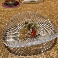鮨　銀座　鰤門 - 鱧の湯引き