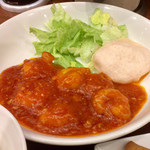 ラーメン かいすい - エビのチリソース煮