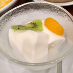 ラーメン かいすい - 杏仁豆腐