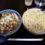 麺屋 ごとう - もりチャーシュー・ねぎ多め。
