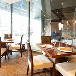 トラットリア クチーナ オランジェリー