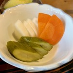 とんかつ一幸 - 自家製ぬか漬け❗️
      とってもおいしいですね‼️