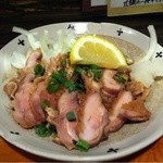 居酒屋 楽歳 - ひねポン 鶏肉の固い感じで、つまみには良い。 