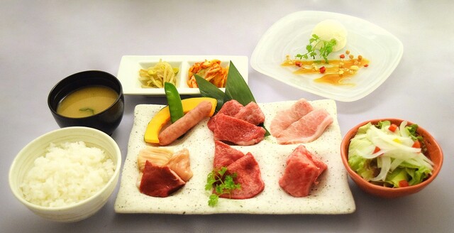 ランチメニュー 薩摩 牛の蔵 広尾本店 サツマウシノクラ 広尾 焼肉 食べログ