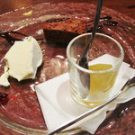 Casual Dining & Cafe Revo - 本日のドルチェ3種。