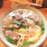 姉妹 - 肉うどん