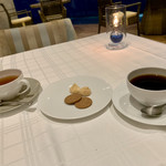 アクア ダイニング - 