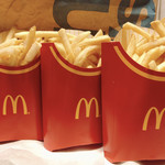 マクドナルド - マックフライポテト(L) 320→150円