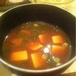 うえしま - 味噌汁は濃い目。満足。