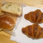 「田舎パン」と「クロワッサン」と「コッペパン」