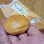 セブンイレブン - 料理写真:ミルク餡まん