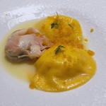 TACUBO - カラスミ、レモンタイム、蛤の出汁が美味しい♡ジャガイモのピューレのラビオリ