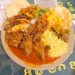 ロイヤルグリーン レストランアンドバー - スリランカカレー魚 ※ブリだったかな