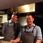 TACUBO - 右：田窪シェフ　良い笑顔有難うございます♪