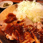 Hirata Bokujou - 味濃いコッテリ系の生姜焼き
