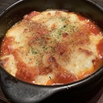 MILLE FIORI - トリッパのトマト煮込みグラタン（￥800）