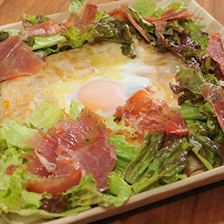 ピザ生地にパン、ソースまで。一つ一つ手作りの味をお届け＊