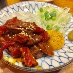 Motsuyaki Nikomi Tsuruta - 牛ハラミ刺し