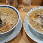 天家 - ラーメン大盛り 大脂 850円
                                          ラーメン 大脂 750円