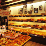 イスズベーカリー - 店内。