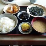 まるよし食堂 - 