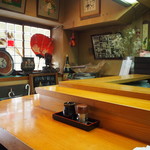 Okame Zushi - 店内