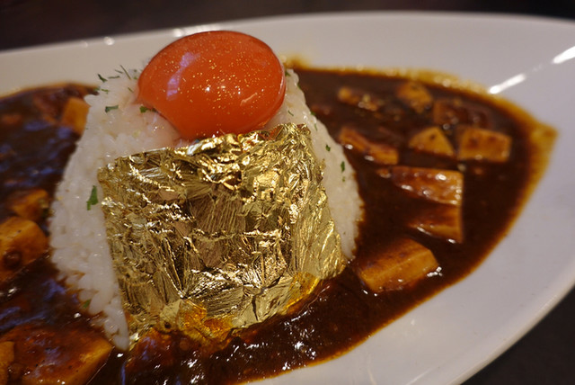 豚骨黒カレー Mecha 桃谷 カレーライス 食べログ