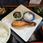 となりの食堂 - 鮭