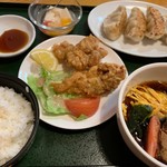 お食事処明吟 - ぎょうざ定食1３80円