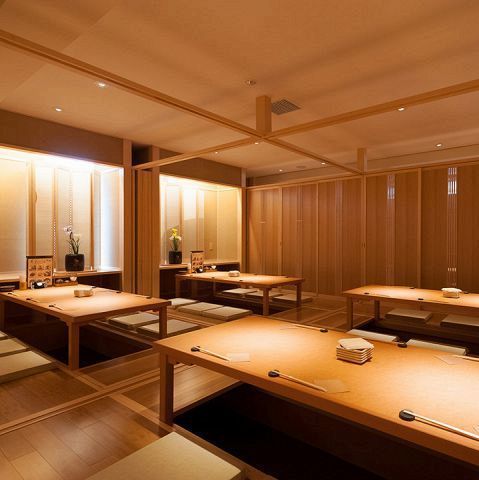 座席 こだわり食材と完全個室 玄屋 豊田駅前店 豊田市 居酒屋 食べログ