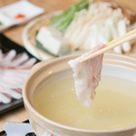 Shabushabu Ya Agu - しゃぶしゃぶしているところ