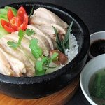 Tai Betonamuryouri Guri-N - 炊きこみカオマンガイ、鶏の旨みが凝縮されたご飯がおいしい。