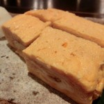 じとっこ組合 - 「手作り玉子焼き」：力強く、優しい玉子の味わいに、グイグイ惹き込まれる♪