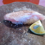 なだ万 - きんめ鯛の炙り