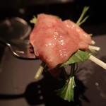 ソーニ・ディ・ソーニ - お肉で巻いて