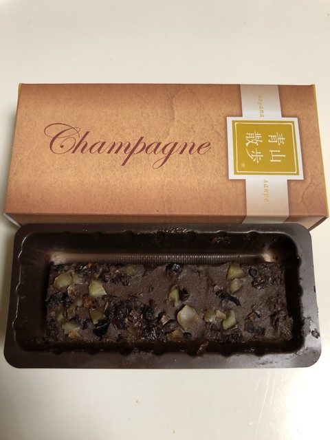 青山通りのプリン屋さん アオヤマドオリノプリンヤサン 外苑前 ケーキ 食べログ