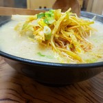 赤城屋 - ネギ味噌ラーメン830円！