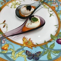 Grand rocher - 前菜 キジの卵 パプリカソース 