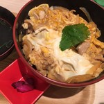 鶏ちゃん本舗 博多の華味鳥 - 親子丼 2019.06