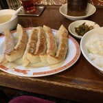 タイガー餃子会舘 - 