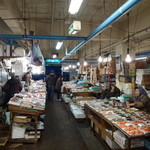 魚菜小売市場 - 【H23.12.31】友人は、その雰囲気に韓国に来たみたいだと話していました。