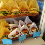 ク・セ・ボン - ボリューミーなバーガー系サンドも種類豊富