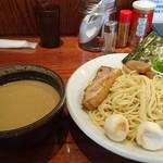 麺や来味 - レトロ胡麻だれ細つけ麺